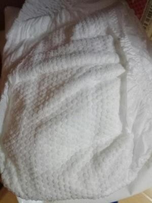 注文の使い捨て可能で規則的な赤ん坊によっては高い吸収の赤ん坊が抜くおむつを喘ぐ