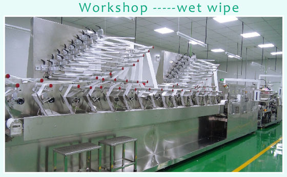 中国の慰めの通気性の使い捨て可能な赤ん坊のおむつのズボン