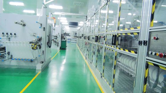 商標の3Dチャネルと使い捨て可能な眠い綿の赤ん坊のおむつ