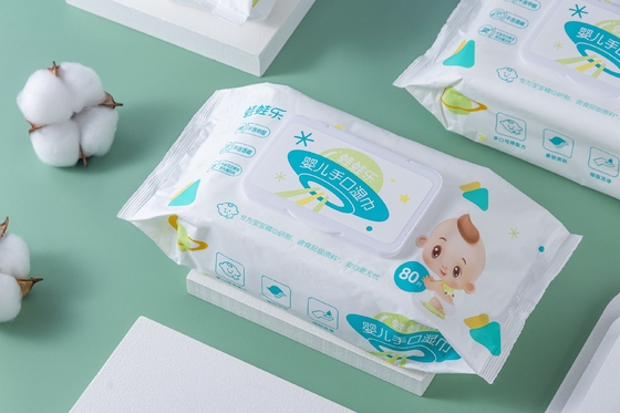 卸売はクリーニングのためのアルコール堅いプラスチックなしで自然なFlushableの赤ん坊水ワイプを厚くする