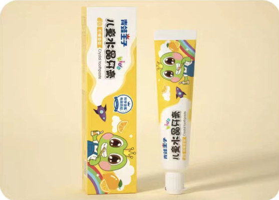 歯磨き粉のフルーツの香りを白くするさわやかな有機性歯